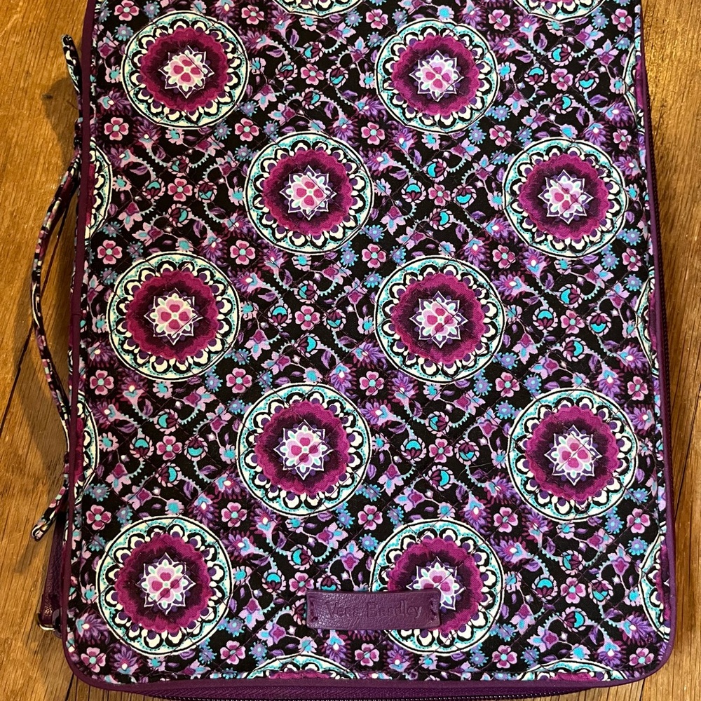 Vera Bradley Floral Medallion Tablet Tamer in Purple and Black